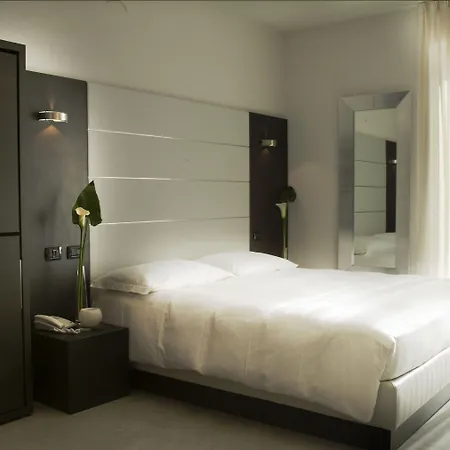 San Lorenzo Отель